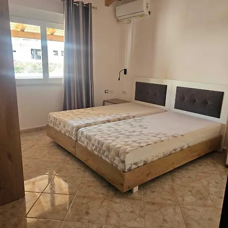 Movie Penthouse Apartamento Sarandë